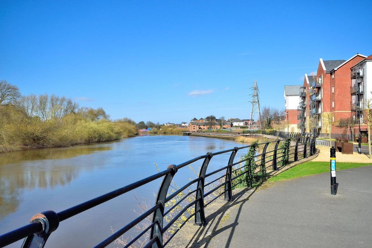 Racecourse Serviced Apartments Chester Zewnętrze zdjęcie