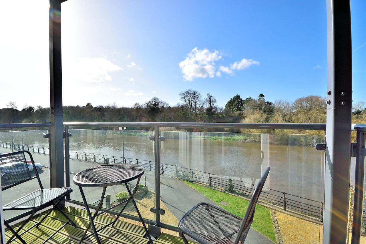 Racecourse Serviced Apartments Chester Zewnętrze zdjęcie