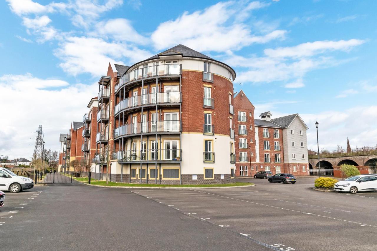 Racecourse Serviced Apartments Chester Zewnętrze zdjęcie