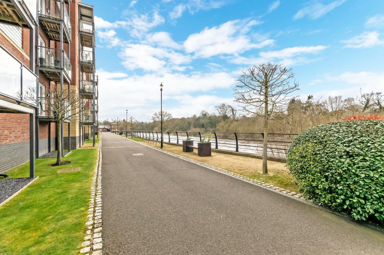 Racecourse Serviced Apartments Chester Zewnętrze zdjęcie