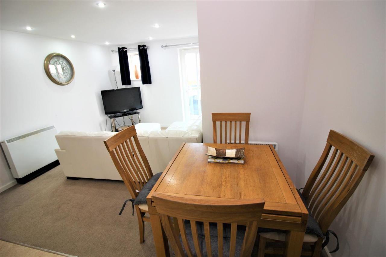 Racecourse Serviced Apartments Chester Zewnętrze zdjęcie
